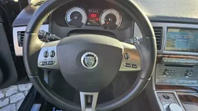 Sell Jaguar XF 2008 - 11900 EUR, 231206 km - AUTO.MOTO.pt