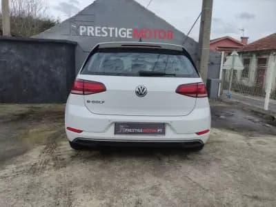 Sell Volkswagen e-Golf 2019 - 15900 EUR, 81000 km - AUTO.MOTO.pt