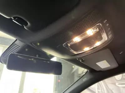 Sell Mercedes-Benz CLA 180 2020 - 25800 EUR, 83430 km - AUTO.MOTO.pt