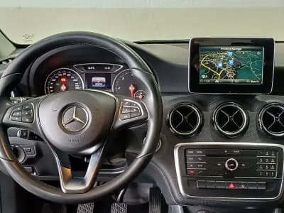 Sell Mercedes-Benz A 180 2017 - 17490 EUR, 102325 km - AUTO.MOTO.pt