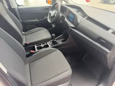 Vendo Volkswagen Caddy 2021 - 14900 EUR, 142932 km - AUTO.MOTO.pt