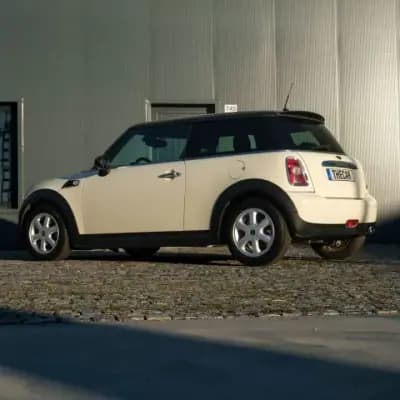 Vendo MINI 2009 - 8999 EUR, 162000 km - AUTO.MOTO.pt