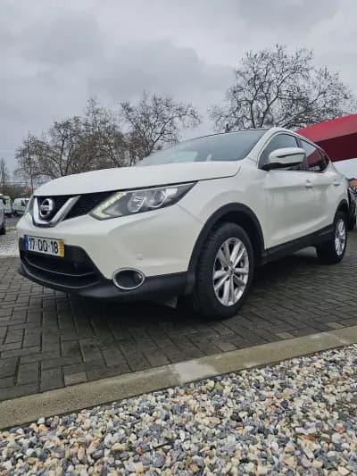 Sell Nissan Qashqai 2015 - 14900 EUR, 183000 km - AUTO.MOTO.pt