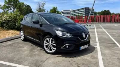 Vendo Renault Scénic 2017 - 12990 EUR, 172302 km - AUTO.MOTO.pt