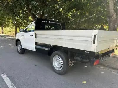 Vendo Toyota Hilux 2020 - 26999 EUR, 87000 km - AUTO.MOTO.pt