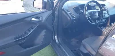 Sell Ford Focus 2015 - 8750 EUR, 162170 km - AUTO.MOTO.pt
