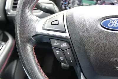 Vendo Ford S-Max 2019 - 20900 EUR, 230239 km - AUTO.MOTO.pt