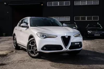 Vendo Alfa Romeo Stelvio 2017 - 29400 EUR, 139000 km - AUTO.MOTO.pt