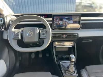 Vendo Citroën C3 2025 - 18950 EUR, 15212 km - AUTO.MOTO.pt