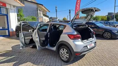 Sell Dacia Sandero 2022 - 14900 EUR, 110660 km - AUTO.MOTO.pt
