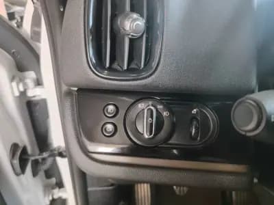 Vendo MINI Countryman 2018 - 19990 EUR, 84000 km - AUTO.MOTO.pt