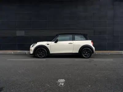 Sell MINI 2019 - 17990 EUR, 53900 km - AUTO.MOTO.pt