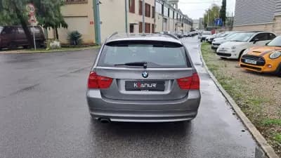 Vendo BMW 320 2010 - 12890 EUR, 157813 km - AUTO.MOTO.pt