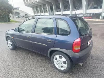 Sell Opel Corsa 2000 - 2590 EUR, 137682 km - AUTO.MOTO.pt