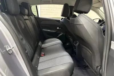 Vendo Peugeot 308 2023 - 19950 EUR, 38478 km - AUTO.MOTO.pt