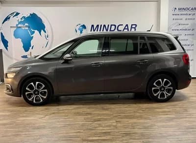 Vendo Citroën C4 Spacetourer 2020 - 24980 EUR, 65900 km - AUTO.MOTO.pt