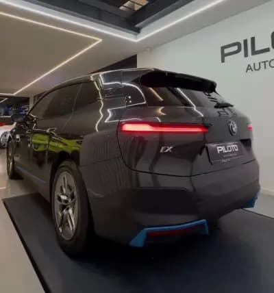 Vendo BMW iX 2022 - 67000 EUR, 72402 km - AUTO.MOTO.pt