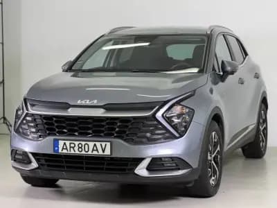 Vendo Kia Sportage 2022 - 23990 EUR, 38151 km - AUTO.MOTO.pt