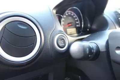 Sell Mitsubishi Space Star 2021 - 12900 EUR, 33971 km - AUTO.MOTO.pt