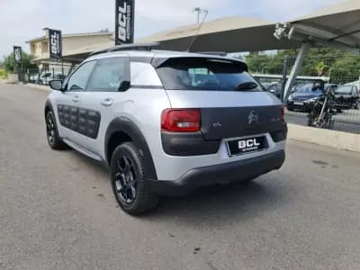 Vendo Citroën C4 Cactus 2016 - 11990 EUR, 108000 km - AUTO.MOTO.pt