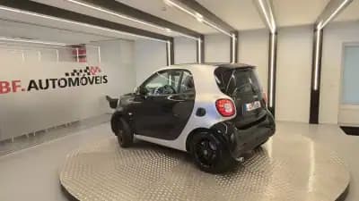 Vendo Smart Fortwo Cabrio 2014 - 8900 EUR, 145888 km - AUTO.MOTO.pt