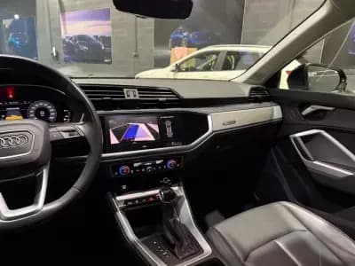 Vendo Audi Q3 Sportback 2021 - 36999 EUR, 74000 km - AUTO.MOTO.pt