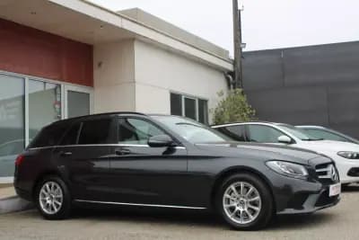 Vendo Mercedes-Benz C 200 2020 - 22990 EUR, 173000 km - AUTO.MOTO.pt