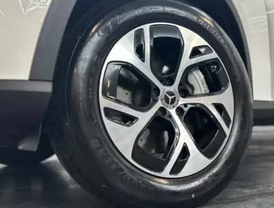 Sell Mercedes-Benz GLC 300 2024 - 66500 EUR, 12000 km - AUTO.MOTO.pt