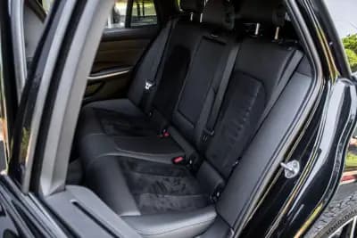 Vendo BMW 320 2022 - 34990 EUR, 75451 km - AUTO.MOTO.pt