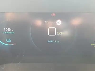 Vendo Peugeot e-208 2020 - 15400 EUR, 34819 km - AUTO.MOTO.pt