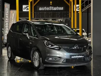 Vendo Opel Zafira 2017 - 14990 EUR, 131900 km - AUTO.MOTO.pt