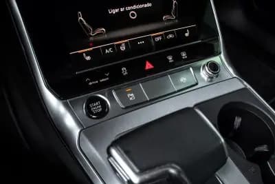 Sell Audi A6 Avant 2020 - 39750 EUR, 89963 km - AUTO.MOTO.pt