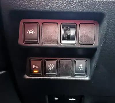 Sell Nissan Qashqai 2016 - 16500 EUR, 146464 km - AUTO.MOTO.pt