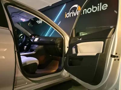 Sell Peugeot 308 2016 - 15500 EUR, 171736 km - AUTO.MOTO.pt