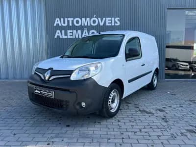 Vendo Renault Kangoo 2021 - 14500 EUR, 45338 km - AUTO.MOTO.pt