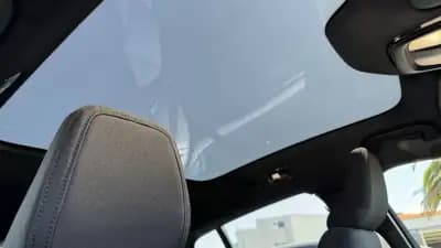 Sell Volvo C40 2023 - 38900 EUR, 60000 km - AUTO.MOTO.pt