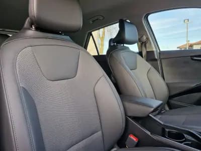 Vendo Kia Niro EV 2024 - 33500 EUR, 1700 km - AUTO.MOTO.pt