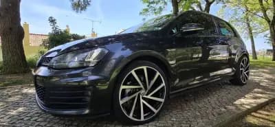 Vendo Volkswagen Golf 2014 - 16990 EUR, 117000 km - AUTO.MOTO.pt
