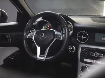 Sell Mercedes-Benz SLK 250 2014 - 29990 EUR, 56000 km - AUTO.MOTO.pt