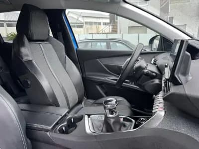 Sell Peugeot 3008 2022 - 19900 EUR, 186000 km - AUTO.MOTO.pt