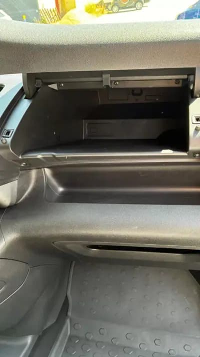 Vendo Opel Combo 2022 - 16950 EUR, 45910 km - AUTO.MOTO.pt