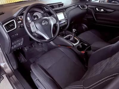 Sell Nissan Qashqai 2015 - 14500 EUR, 171000 km - AUTO.MOTO.pt