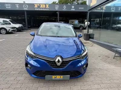 Vendo Renault Clio 2021 - 14500 EUR, 91360 km - AUTO.MOTO.pt