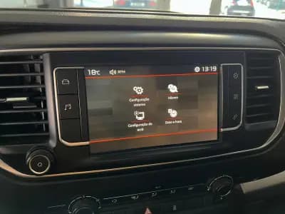 Vendo Citroën Spacetourer 2018 - 21800 EUR, 210620 km - AUTO.MOTO.pt