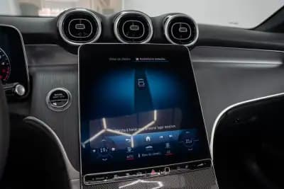 Sell Mercedes-Benz GLC 300 2024 - 82500 EUR, 32500 km - AUTO.MOTO.pt