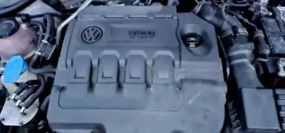 Vendo Volkswagen Jetta 2017 - 8990 EUR, 260000 km - AUTO.MOTO.pt