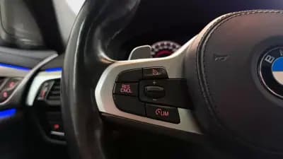 Vendo BMW 620 Gran Turismo 2019 - 37990 EUR, 101623 km - AUTO.MOTO.pt