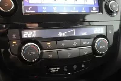 Sell Nissan Qashqai 2020 - 18999 EUR, 139882 km - AUTO.MOTO.pt