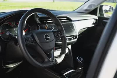 Vendo Opel Corsa 2023 - 13900 EUR, 53100 km - AUTO.MOTO.pt