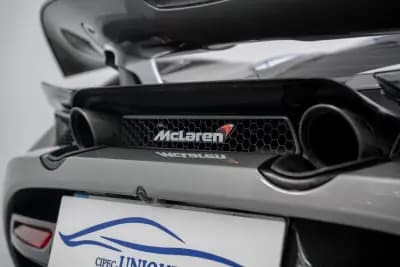 Vendo McLaren 720 2019 - 275000 EUR, 17500 km - AUTO.MOTO.pt